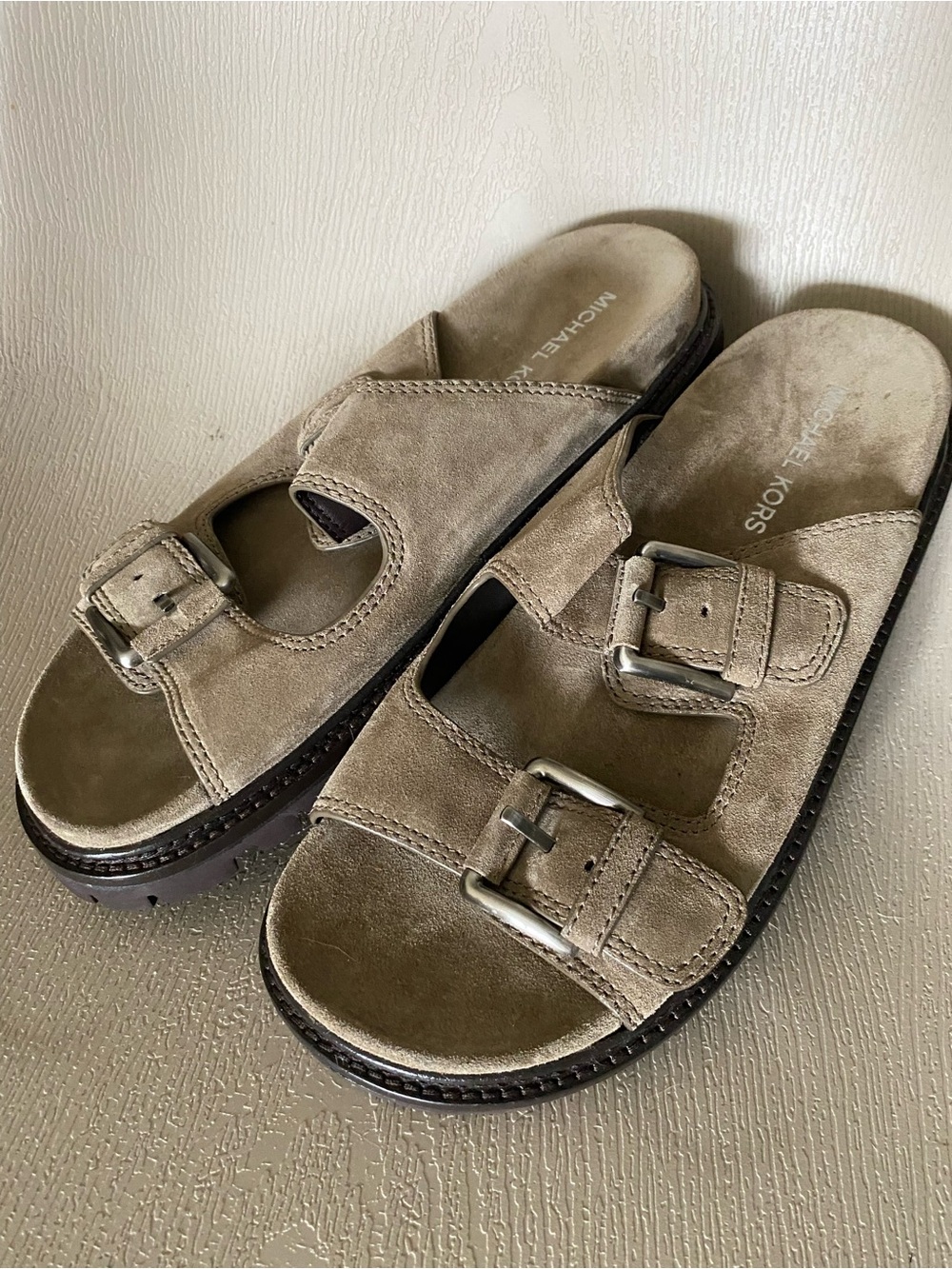 Michael Kors tan suede leather buckles sandals men size 11m